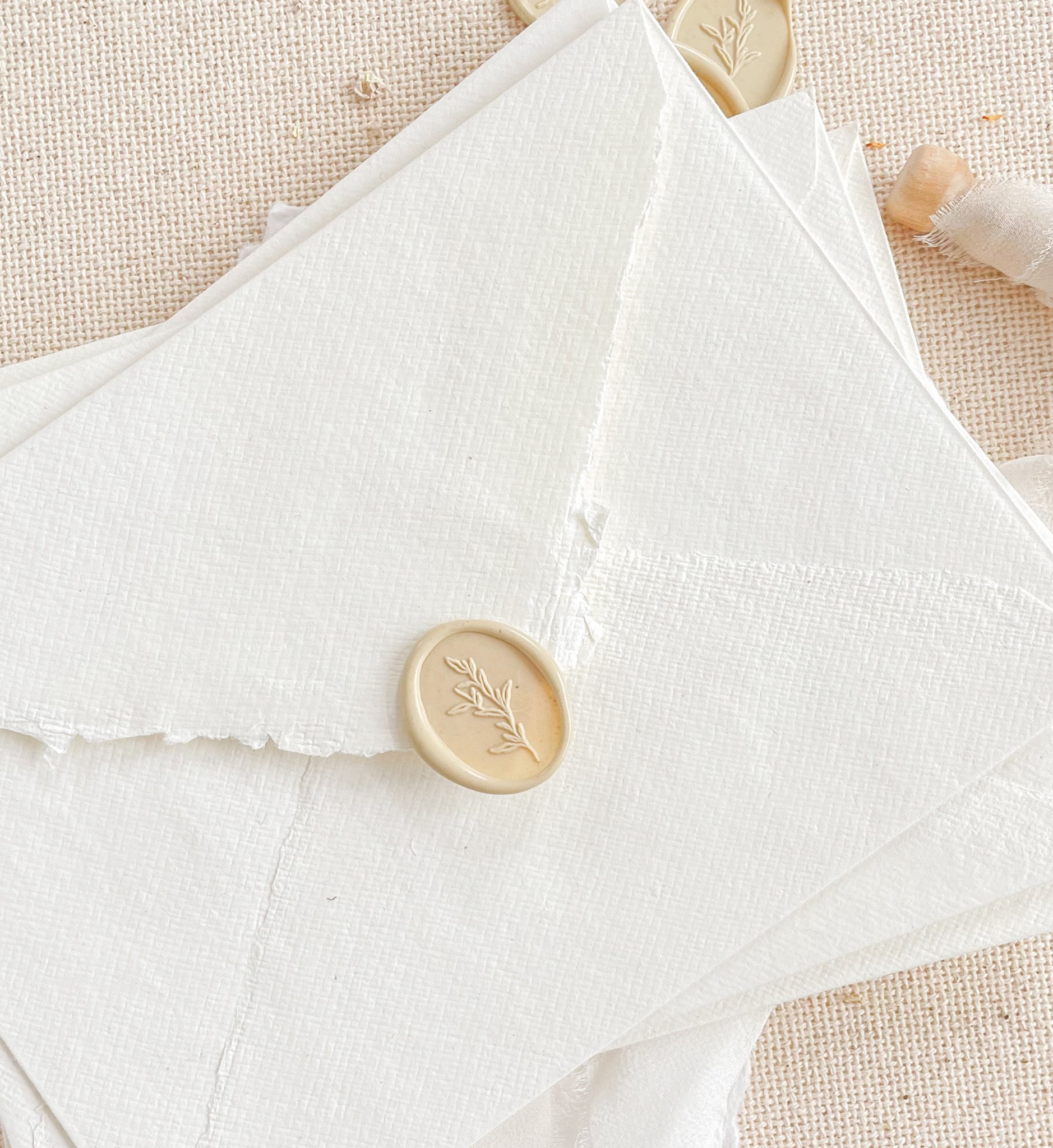 Pre-Made Branch Oval Wax Seals